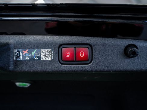 Used 2025 Mercedes-Benz E 350 E 350 w/ Winter Package image 59