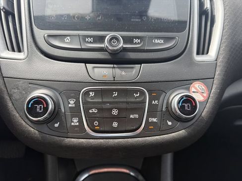 Used 2023 Chevrolet Malibu LT FWD image 28
