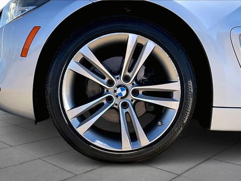 Used 2018 BMW 430i Convertible image 8