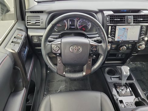 Used 2023 Toyota 4Runner TRD Off-Road Premium w/ Moonroof Package AWD/4WD image 16