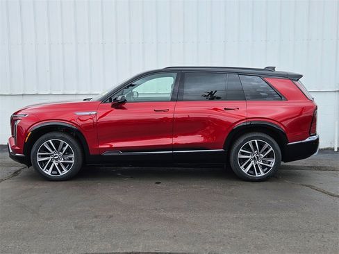 New 2026 Cadillac Vistiq Sport w/ LPO, Floor Liner Package image 6