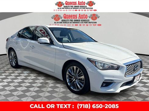 Used 2021 INFINITI Q50 Luxe AWD/4WD image 9