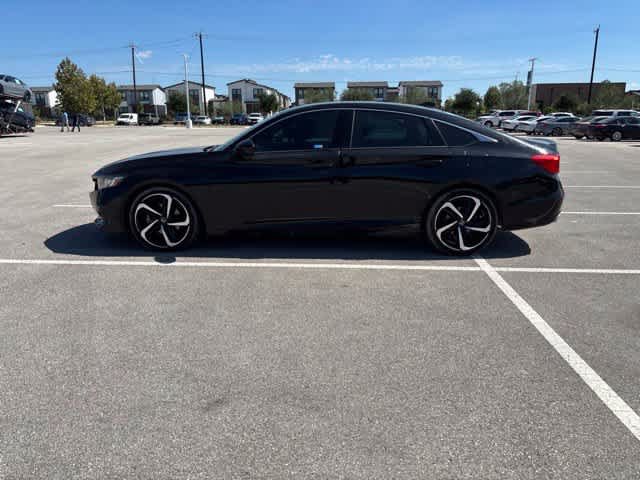 Used 2021 Honda Accord Sport image 2