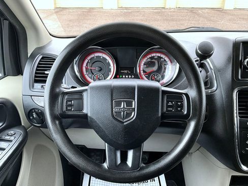 Used 2014 Dodge Grand Caravan SE w/ Quick Order Package 29E SE image 13