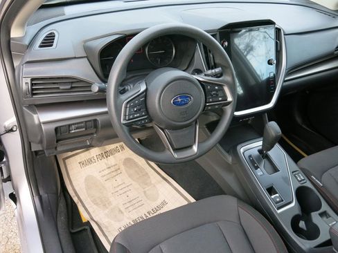 Used 2024 Subaru Impreza 2.0i Sport image 11