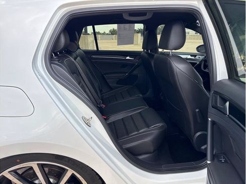 Used 2019 Volkswagen Golf R 4-Door AWD/4WD image 11