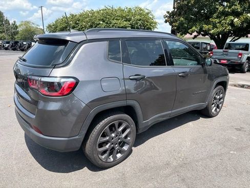 Used 2021 Jeep Compass Latitude w/ Sun and Sound Group AWD/4WD image 4