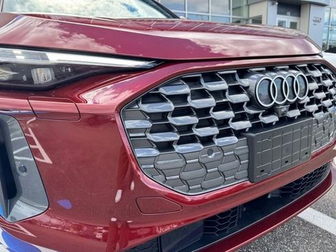 Certified 2025 Audi Q5 Premium w/ Premium Plus AWD/4WD image 13