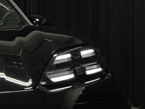 New 2026 Porsche Macan 4 Electric AWD/4WD image 20