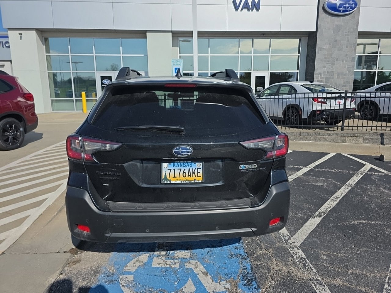 Used 2024 Subaru Outback Onyx Edition AWD/4WD image 7