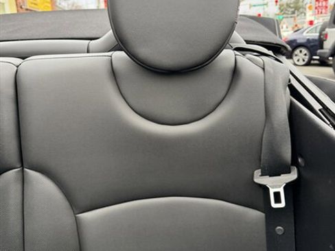 Used 2013 MINI Cooper Convertible image 48