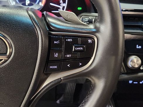 Used 2024 Lexus ES 350 w/ Premium Package image 49