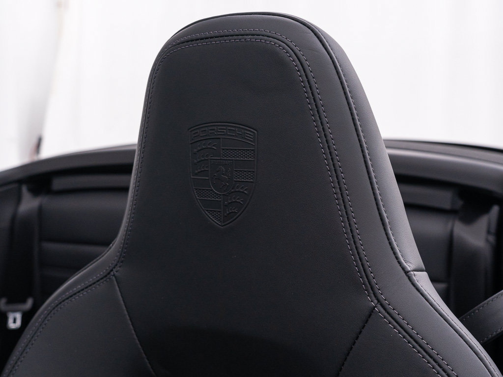 Used 2025 Porsche 911 Carrera RWD image 25