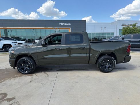 New 2026 RAM 1500 Big Horn AWD/4WD image 2