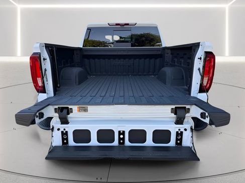 Used 2024 GMC Sierra 1500 AT4 w/ Technology Package AWD/4WD image 29