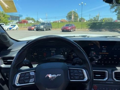 Used 2025 Ford Mustang Premium RWD image 16