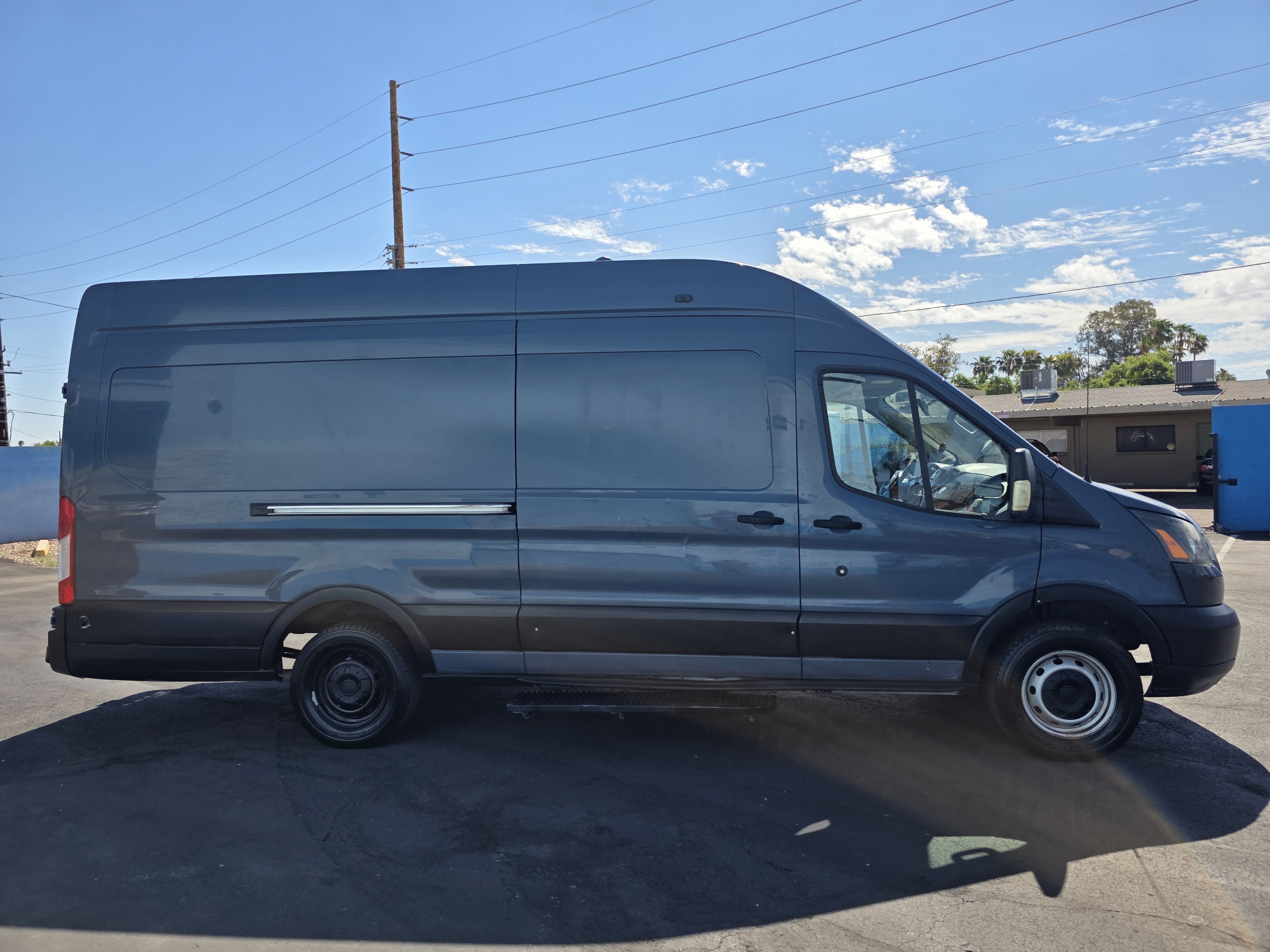 Used 2019 Ford Transit 250 148 High Roof Extended RWD image 2