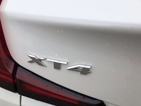 Used 2023 Cadillac XT4 Premium Luxury AWD/4WD image 3