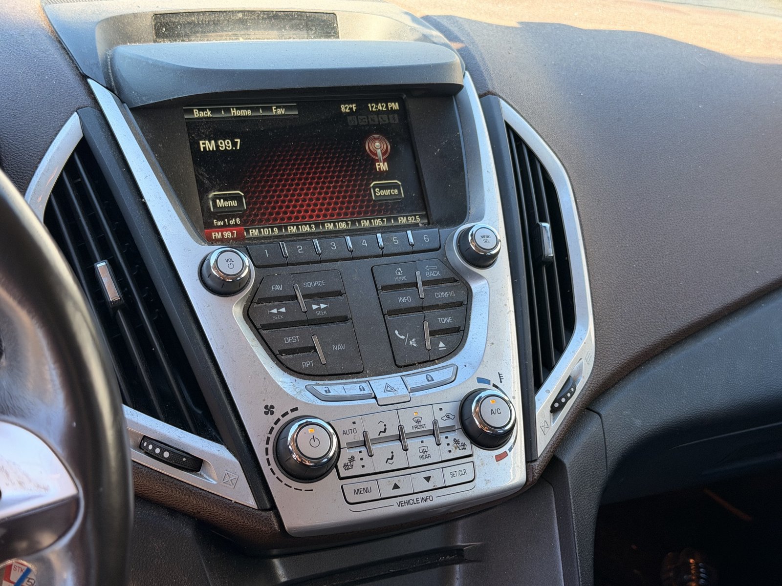 Used 2014 GMC Terrain SLT FWD image 16