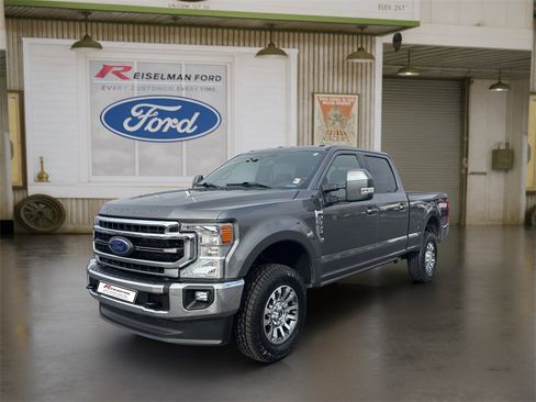 Certified 2022 Ford F350 Lariat w/ Lariat Value Package image 2