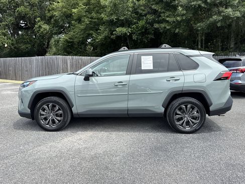Used 2023 Toyota RAV4 XLE Premium AWD/4WD image 2