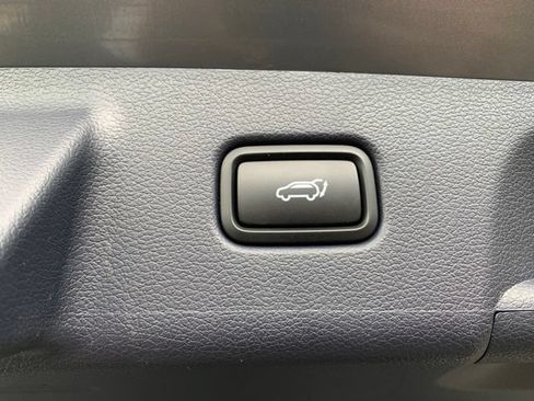 Certified 2024 Hyundai Palisade Calligraphy AWD/4WD image 9