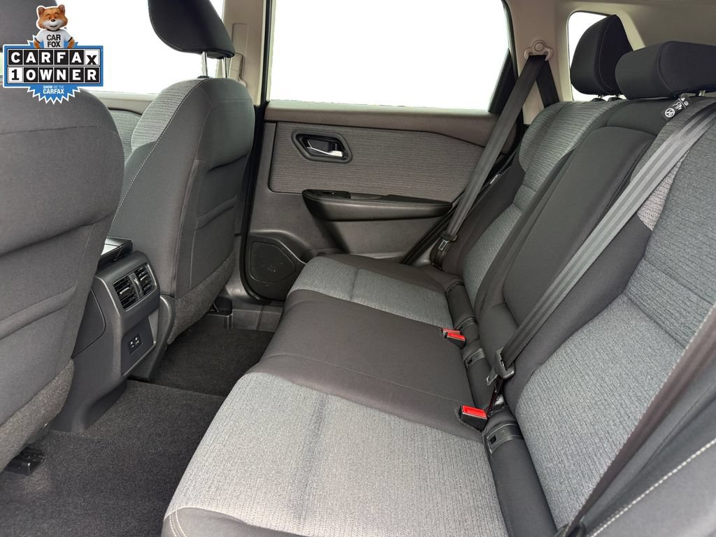 Used 2021 Nissan Rogue SV AWD/4WD image 14