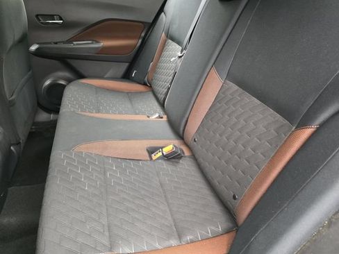 Used 2023 Nissan Kicks SR w/ Interior Electronics Package FWD image 14