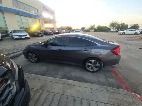 Used 2019 Honda Civic LX image 6