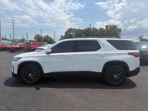 Used 2023 Chevrolet Traverse LT AWD/4WD image 4