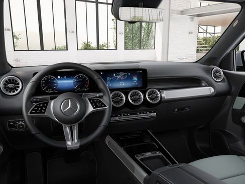 New 2026 Mercedes-Benz GLB 250 image 38
