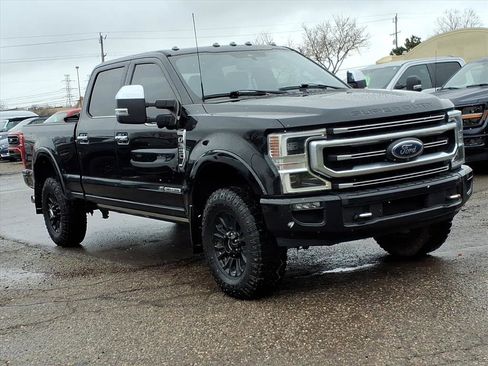 Used 2022 Ford F350 Platinum w/ Tremor Off-Road Package image 7