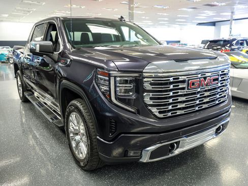 Used 2022 GMC Sierra 1500 Denali image 4