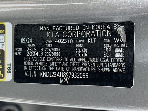 Used 2025 Kia Soul LX w/ LX Technology Package image 12