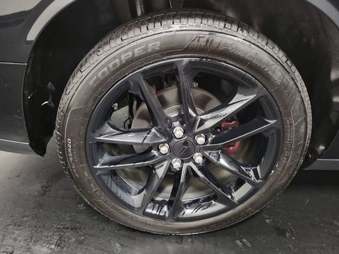 Used 2022 Dodge Challenger GT AWD/4WD image 11