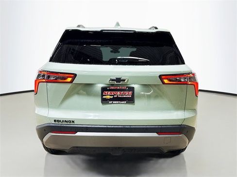 New 2026 Chevrolet Equinox LT w/ Midnight Edition image 9