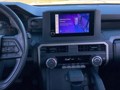 Used 2024 Toyota Tacoma SR image 6