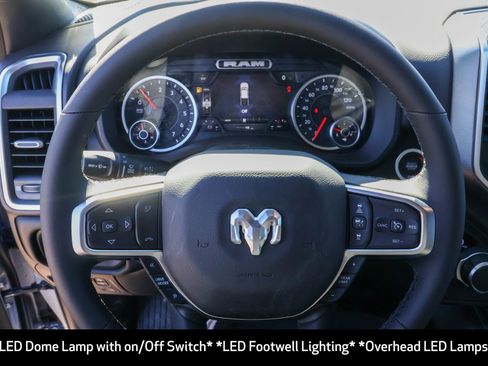 New 2026 RAM 1500 4x4 Crew Cab image 33