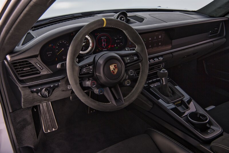 Used 2025 Porsche 911 GT3 RS RWD image 22