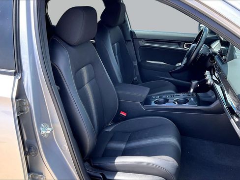 Used 2022 Honda Civic Sport image 9