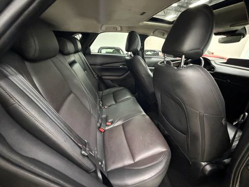 Used 2021 MAZDA CX-30 AWD 2.5 S w/ Premium Package image 19