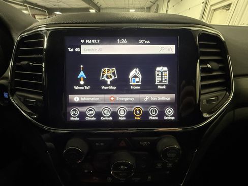 Used 2021 Jeep Grand Cherokee Laredo X RWD image 32