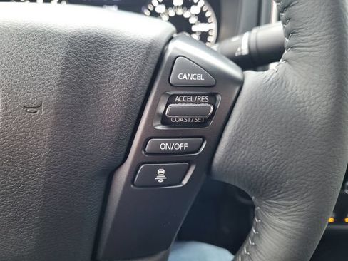 Certified 2026 Nissan Frontier SV w/ SV Convenience Package AWD/4WD image 19