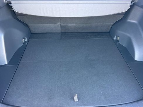 Certified 2025 Toyota RAV4 XLE AWD/4WD image 17