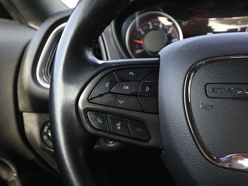 Used 2021 Dodge Challenger SXT w/ Driver Convenience Group image 13