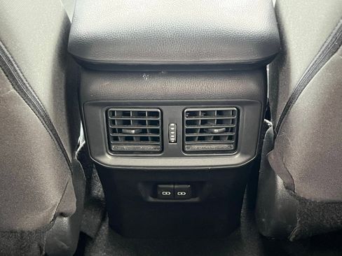 Used 2024 Toyota RAV4 XLE image 18