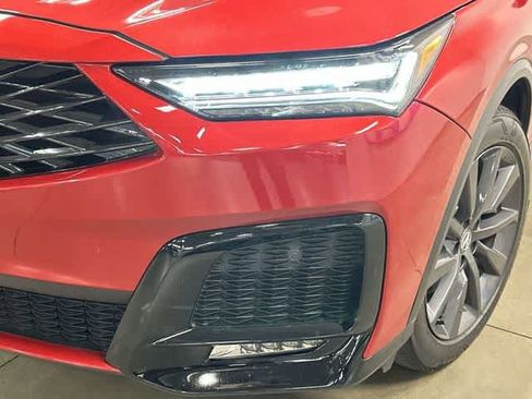Used 2025 Acura MDX A-Spec AWD/4WD image 32