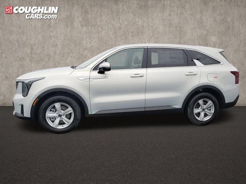 New 2026 Kia Sorento LX FWD image 4