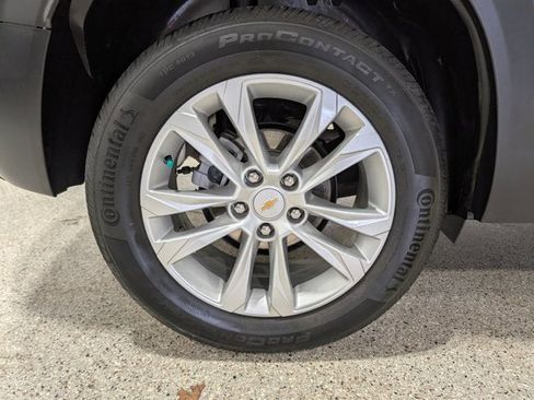 Used 2023 Chevrolet TrailBlazer LS image 11