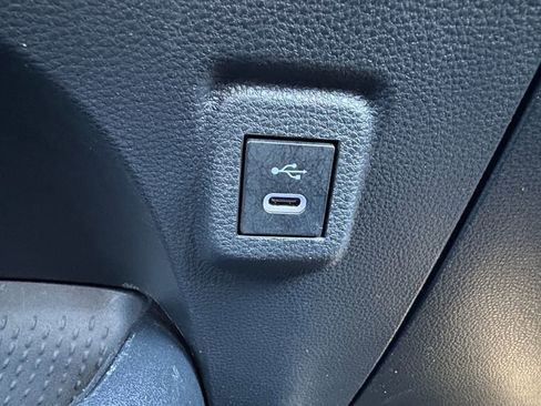 Used 2024 Toyota Corolla LE image 6